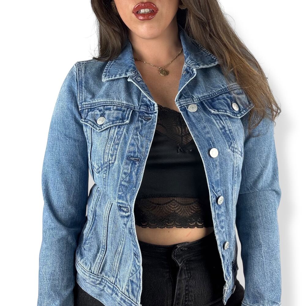 J. CREW light blue wash fitted denim jacket - Picture 15 of 16
